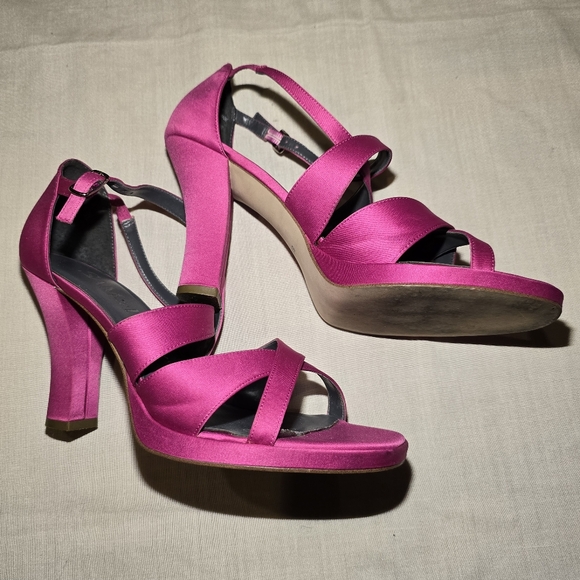 Sam & Libby Pink Satin Heels Size 8m - Picture 4 of 7